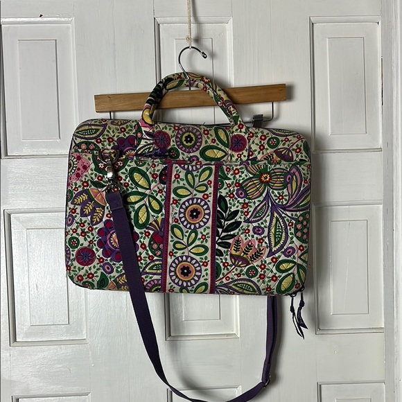 Vera Bradley Handbags - Vera Bradley Hardshell Quilted Floral Pattern Women's zippered iPad/laptop Bag